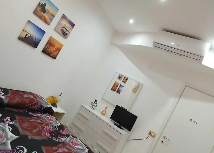 Casa Linda Rozzano HUMANITAS FORUM ASSAGO M2 MILANO Centro IEO